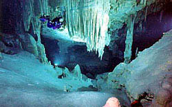 cave diving mexico